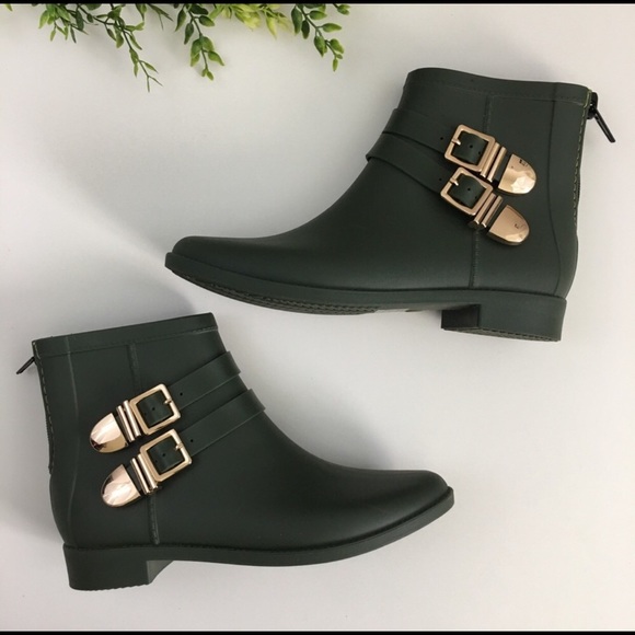 Vince Camuto Shoes - Vince Camuto Rubber Rain Booties